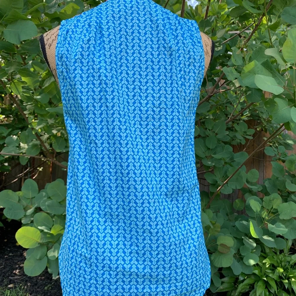 J CREW 100% cotton geometric blue print sleeveless lightweight top LNWOT… - Picture 5 of 11